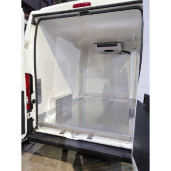 aislación furgón grande